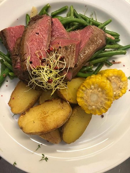 Svatební catering