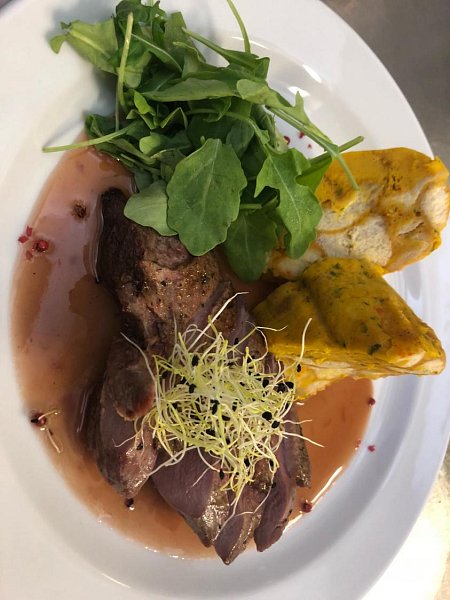 Svatební catering