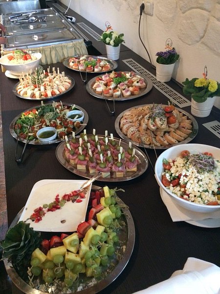 Svatební catering